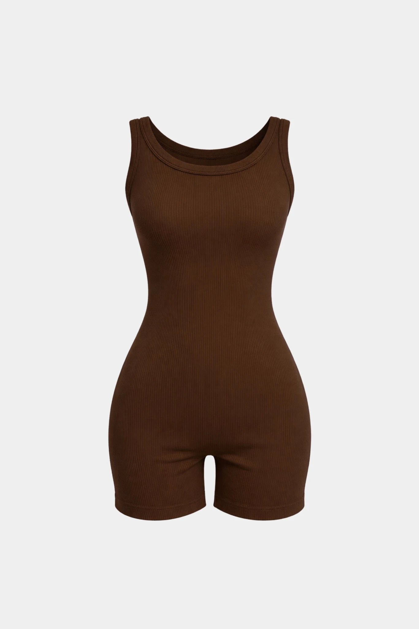 Body short Kim Gaia marrom em malha canelada com alças largas e caimento ajustado