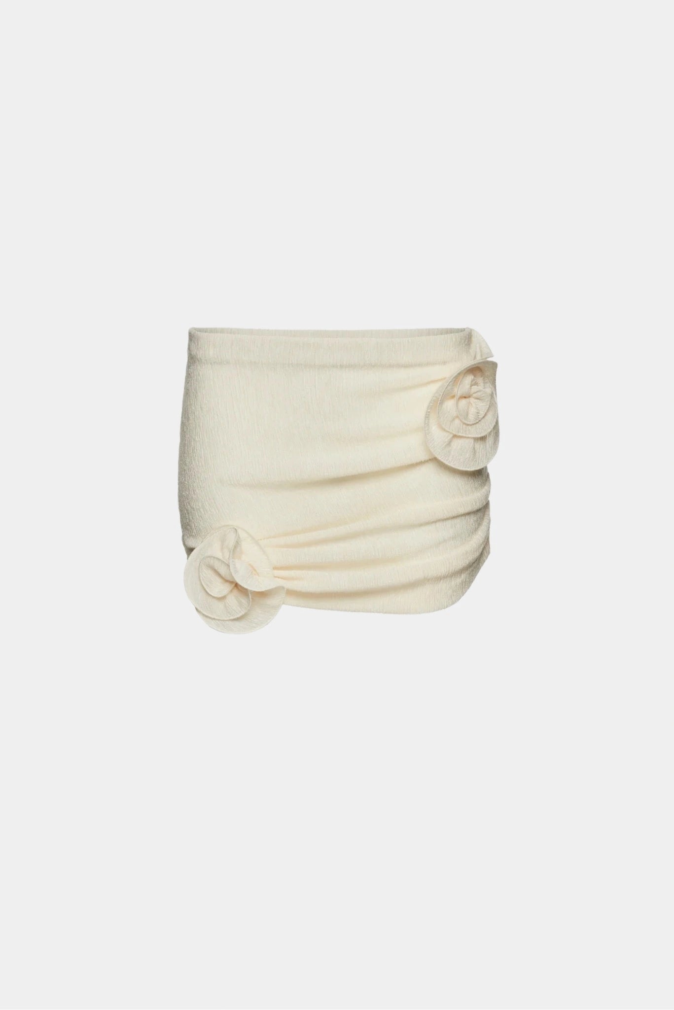 Saia mini off-white da Magda Butrym com efeito drapeado e detalhes florais aplicados