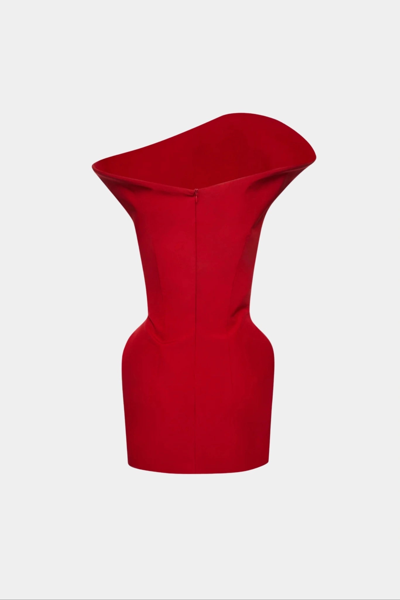 Costas de vestido mini vermelho Magda Butrym com estrutura escultural e fechamento traseiro