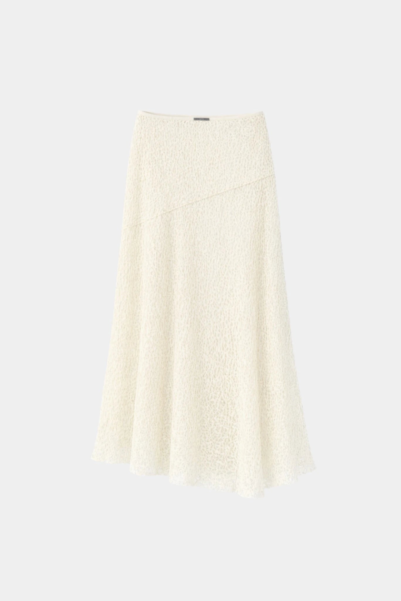Saia longa Lexy MR off white em renda com caimento fluido e textura vazada