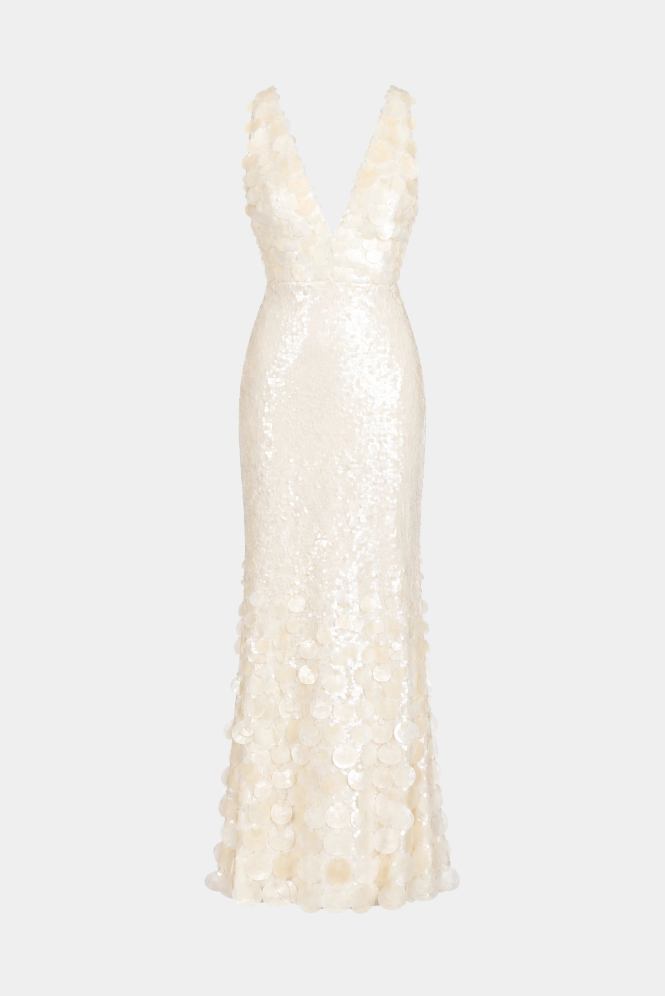 Vestido longo off-white com decote profundo em V e aplicação de paetês e discos em relevo