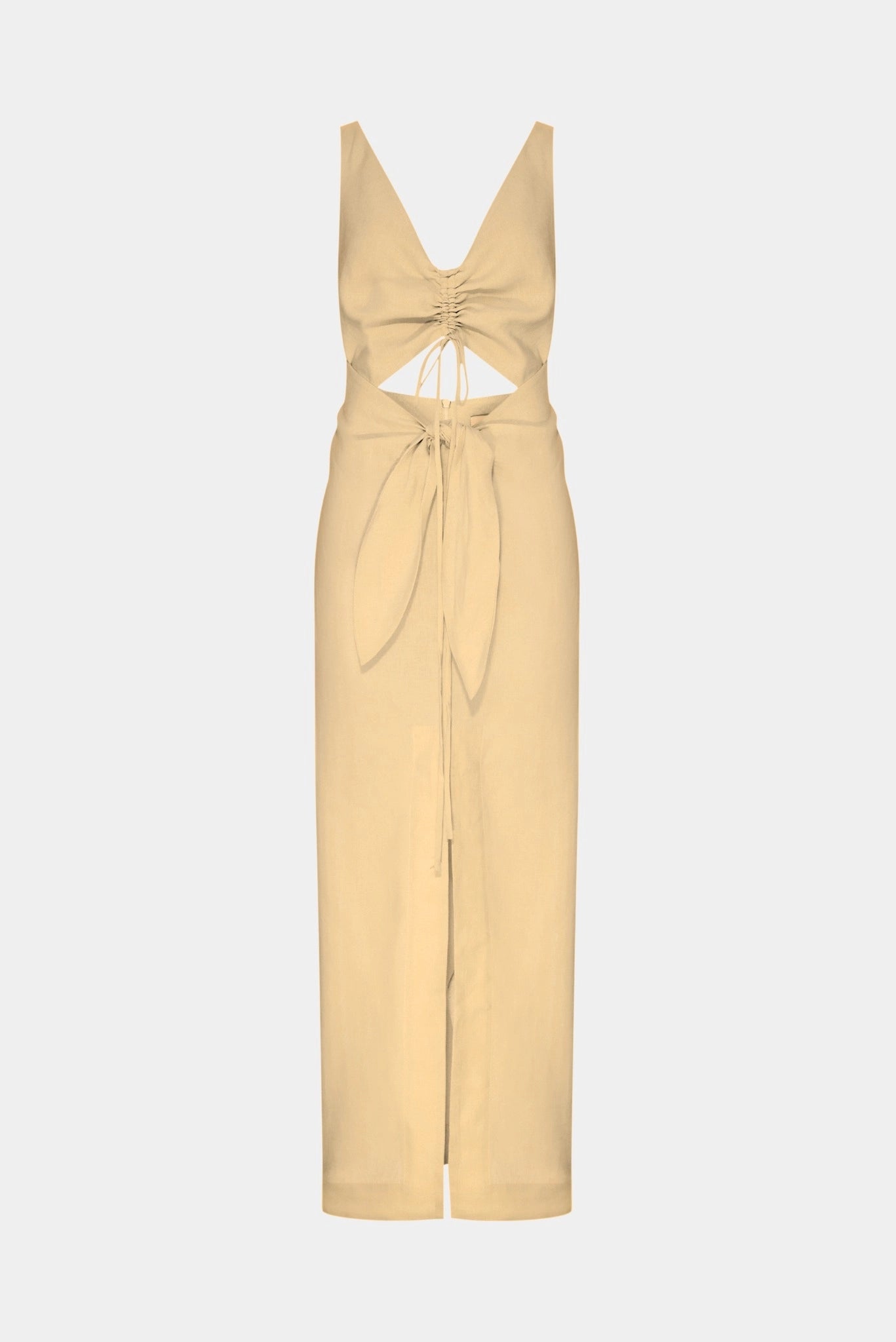 Vestido em linho Ada MR bege claro com decote profundo, detalhe franzido e caimento reto