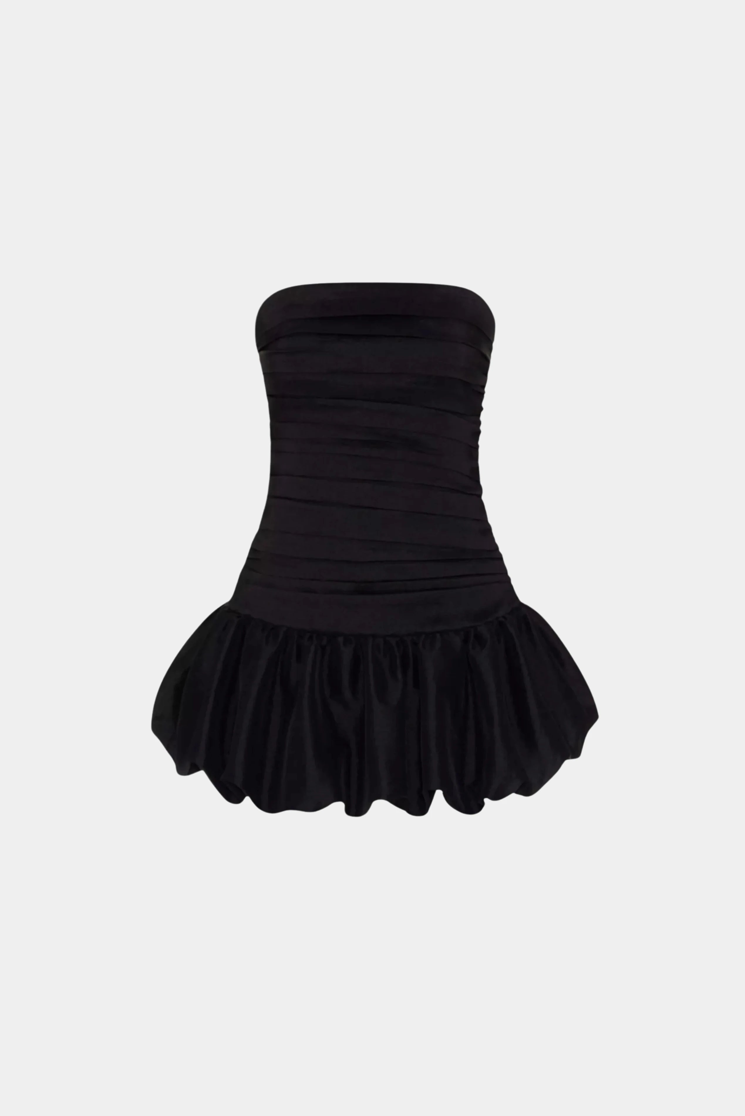 Vestido curto balonê preto tomara que caia com corpo drapeado e saia volumosa