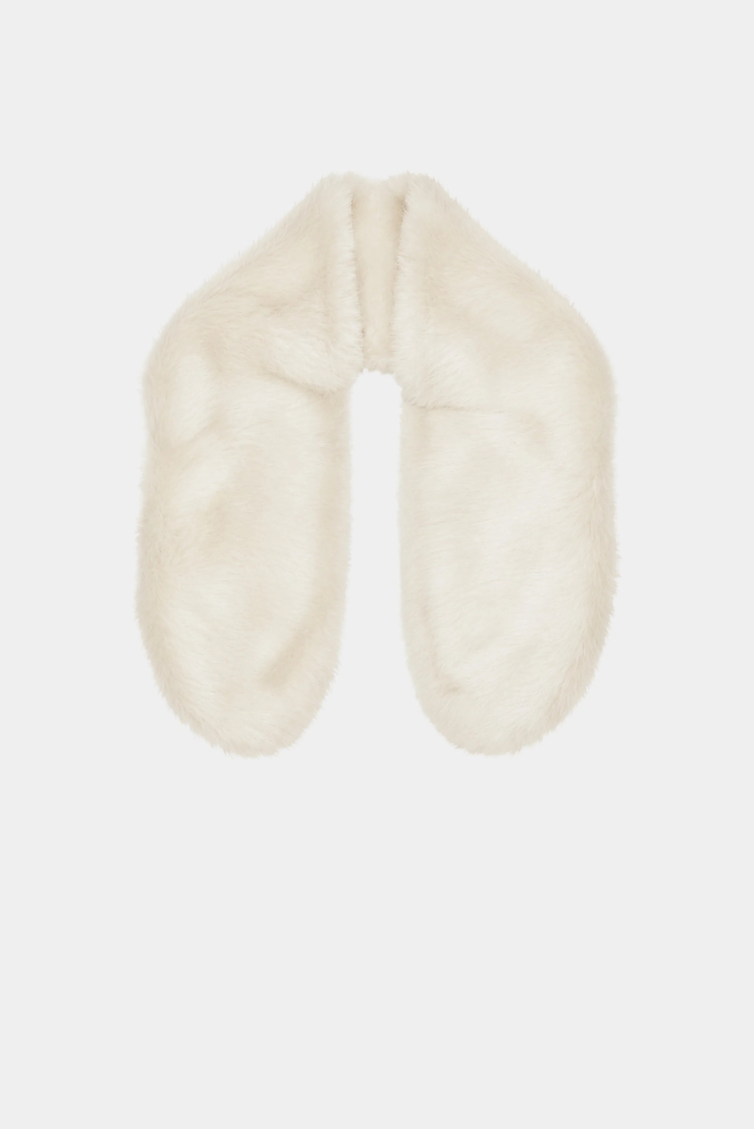 Estola Miley Pelo