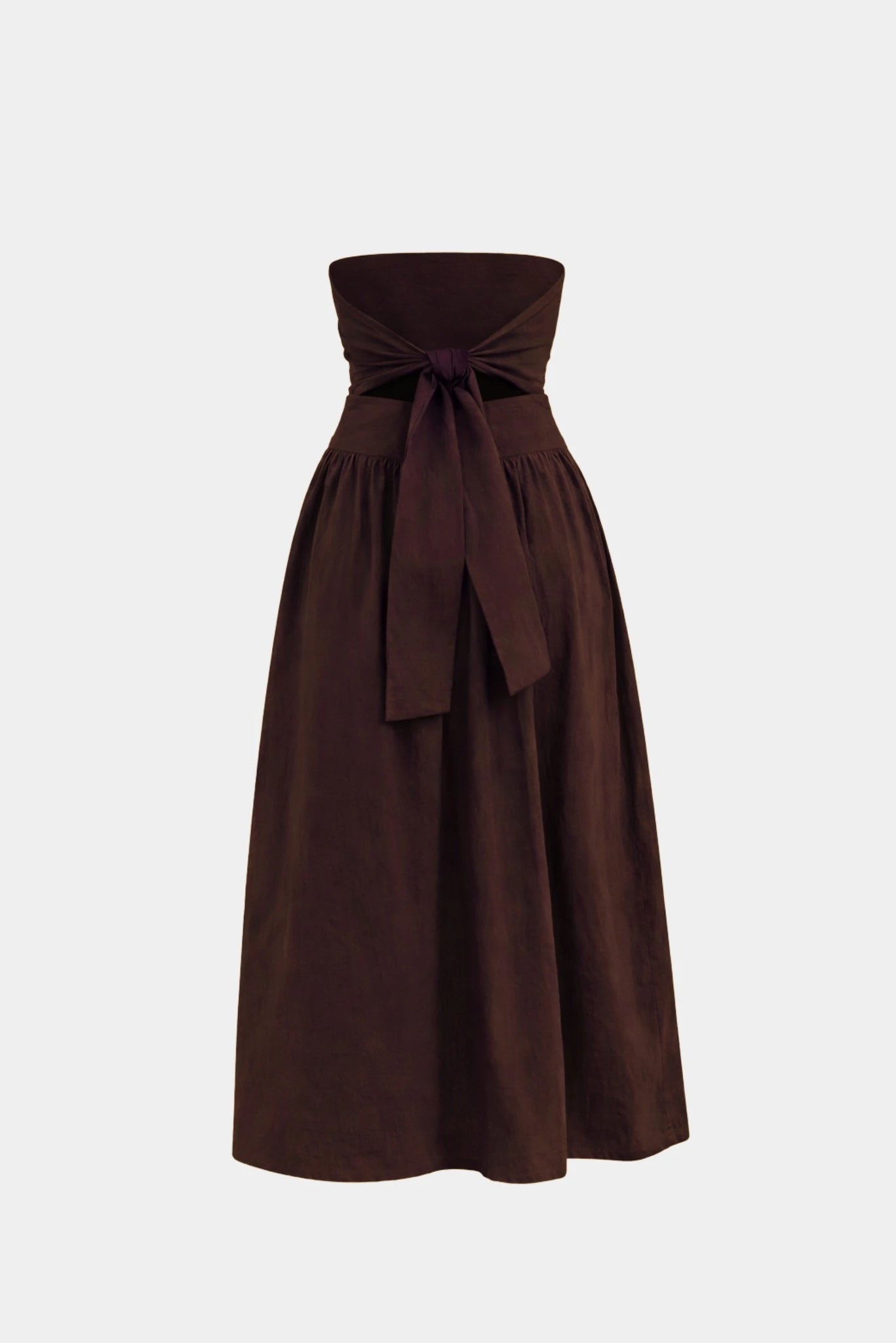 Costas do Vestido Midi Drapeado Maya MR marrom com faixa para amarração