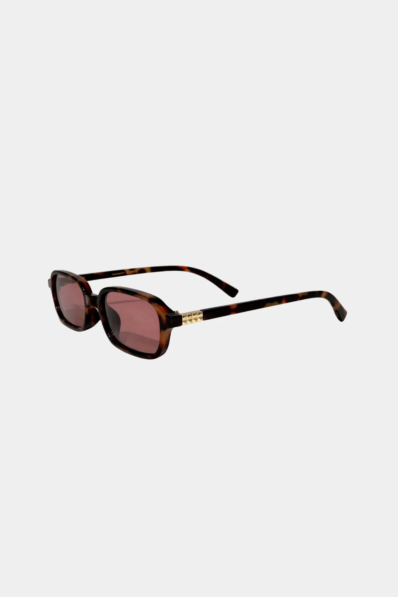 Óculos de sol Soho MR tartaruga com lentes rosadas e detalhe dourado nas hastes