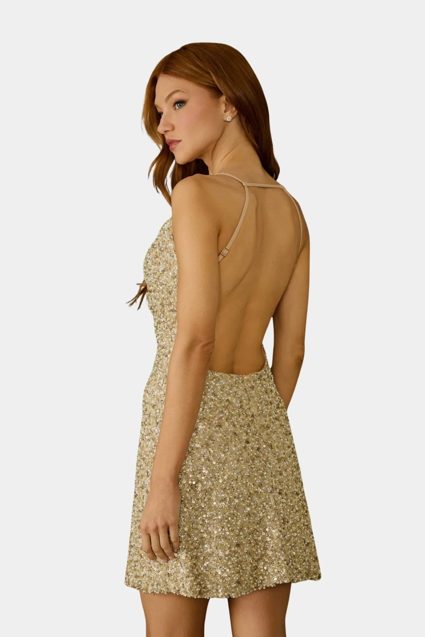 Costas do vestido Amber Degagê Fabulous com decote posterior aberto e acabamento brilhante