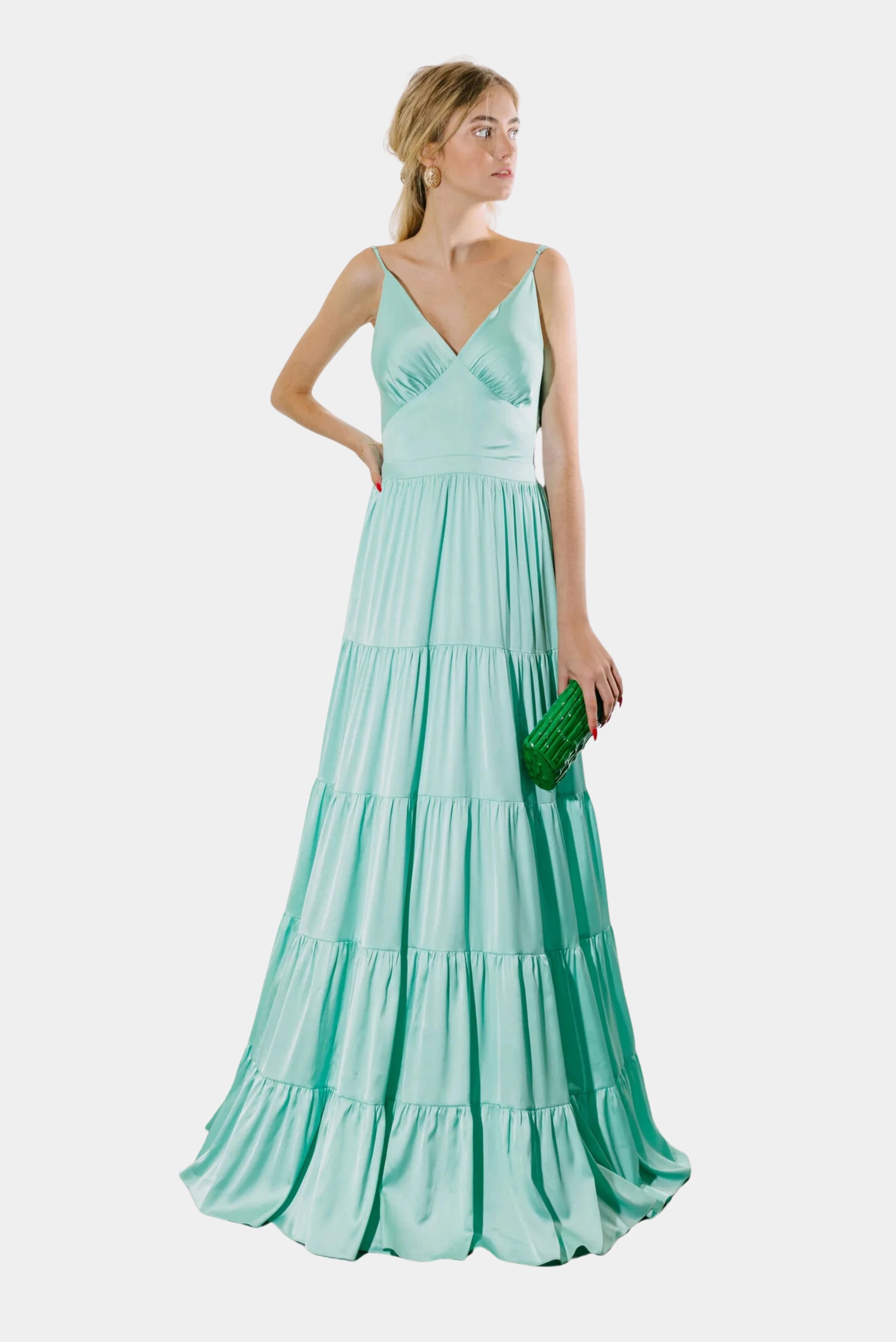 Vestido longo Franzido 5 Marias Gaia verde água com alças finas e saia em camadas