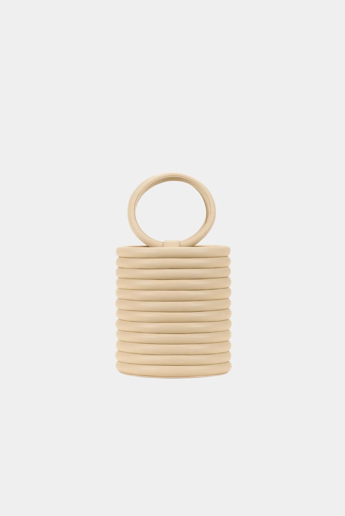 Bolsa de mão Yasmina Cult Gaia bege com design cilíndrico e alça circular