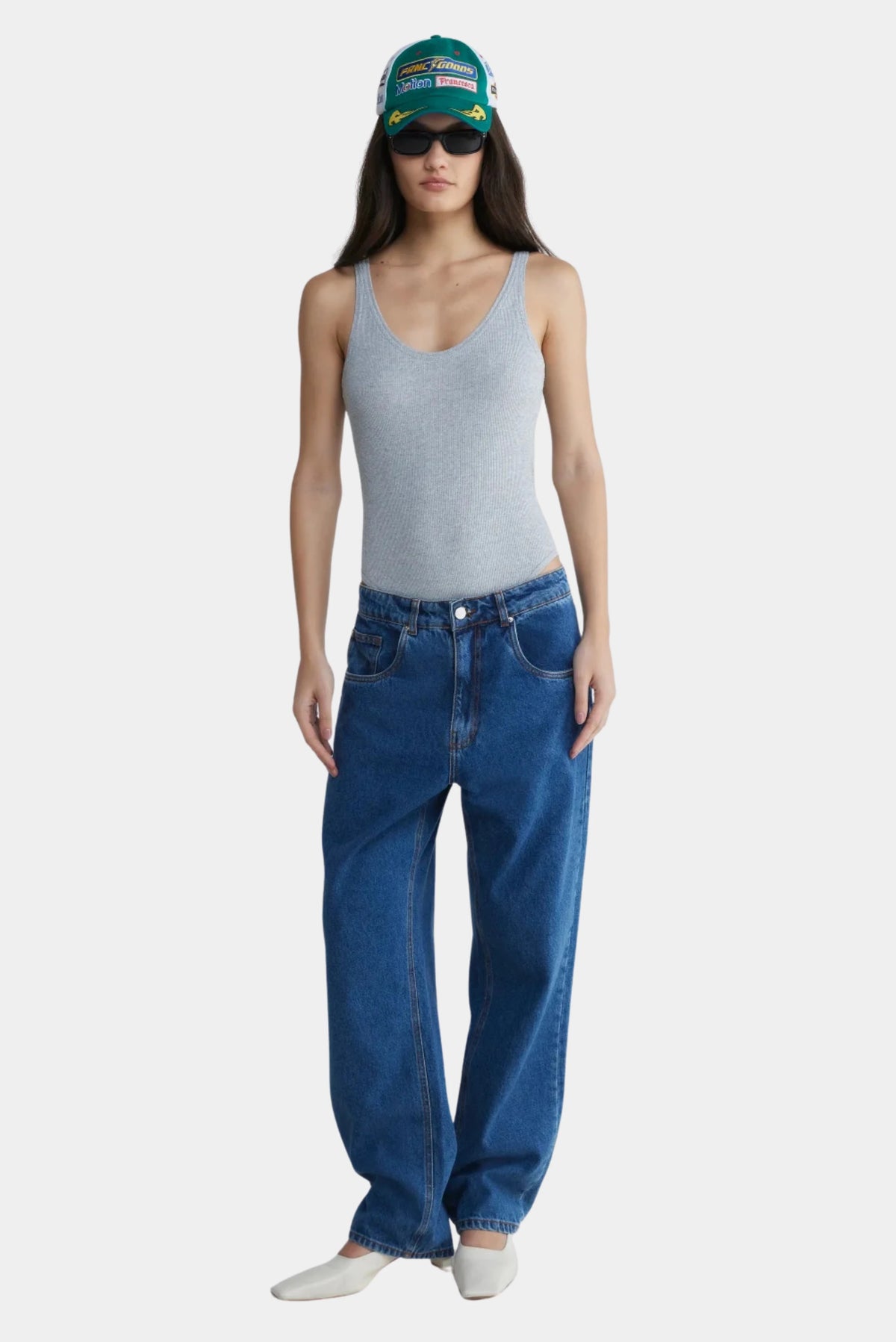 Calça Classic 80 Francesca jeans azul com modelagem ampla, cintura baixa e pernas retas