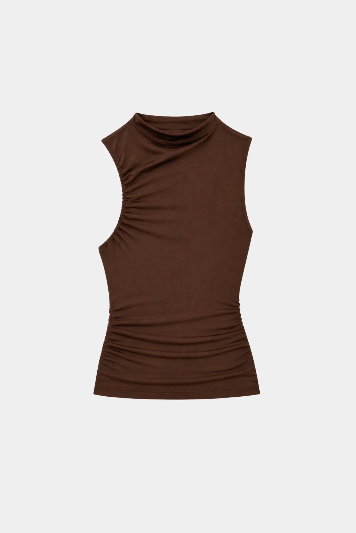 Blusa marrom sem mangas com gola alta e drapeado lateral assimétrico