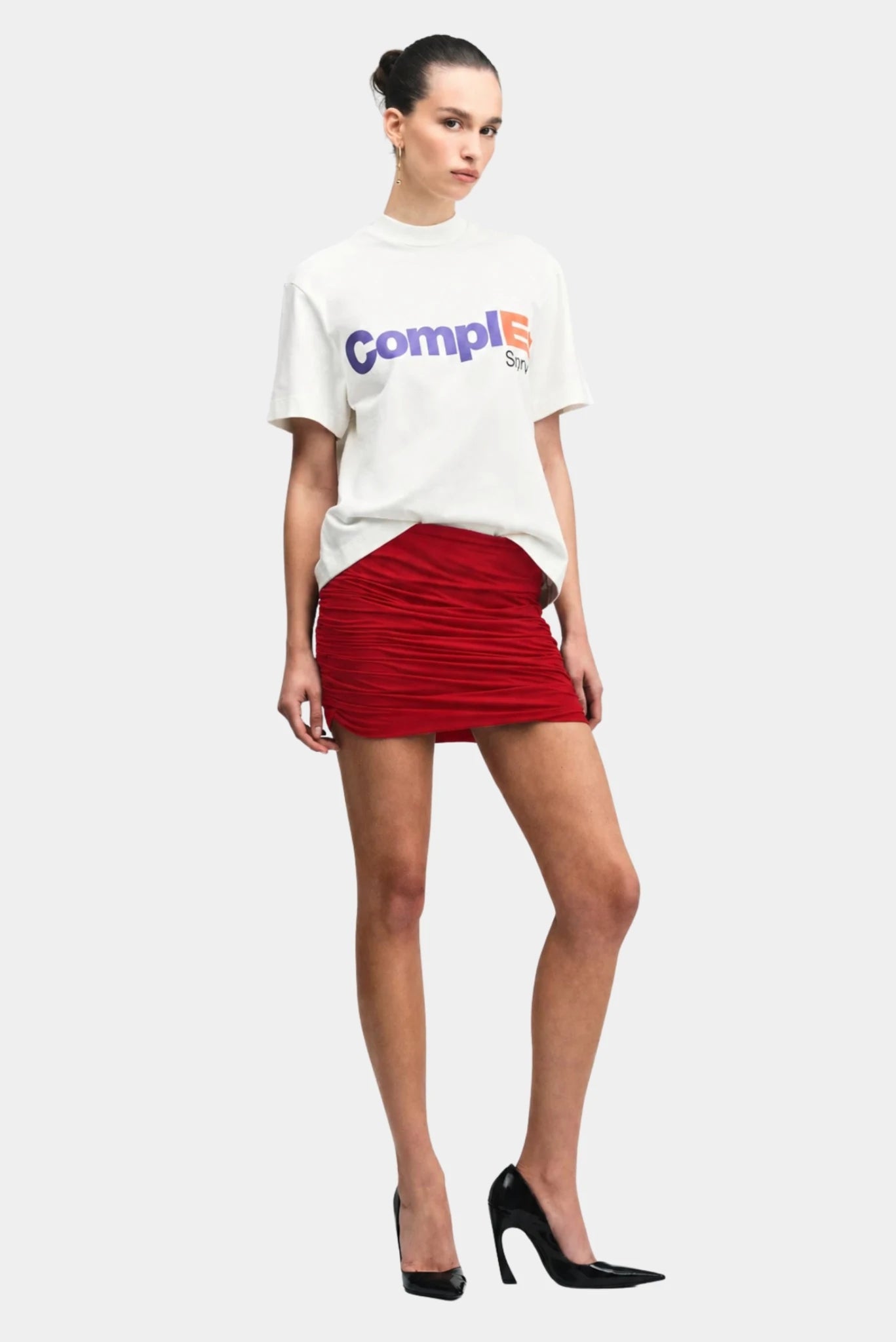 Saia Volt Drapeada Francesca vermelha com modelagem mini e efeito franzido
