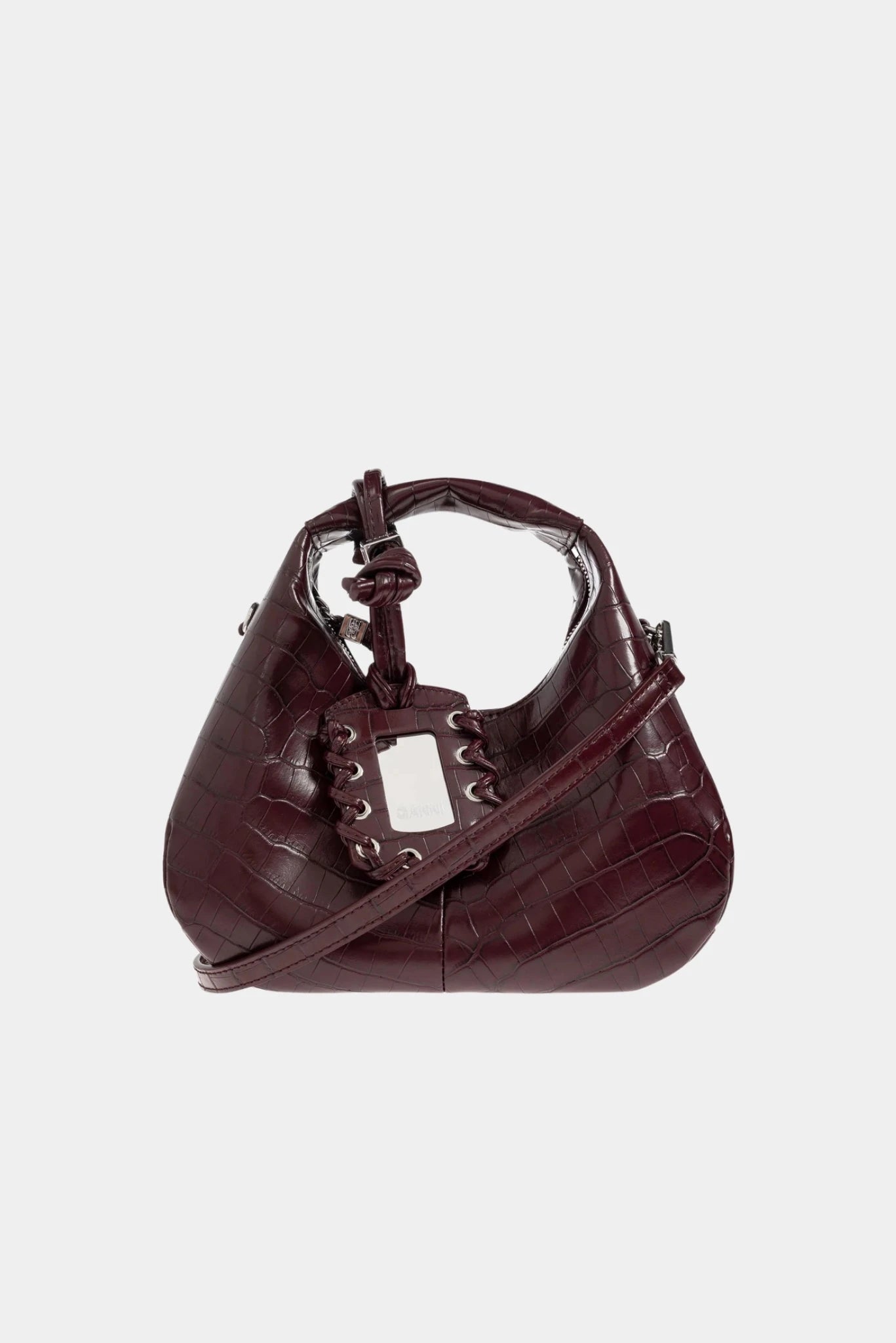 Vista traseira da bolsa hobo mini Ganni vinho com textura croco e detalhe trançado
