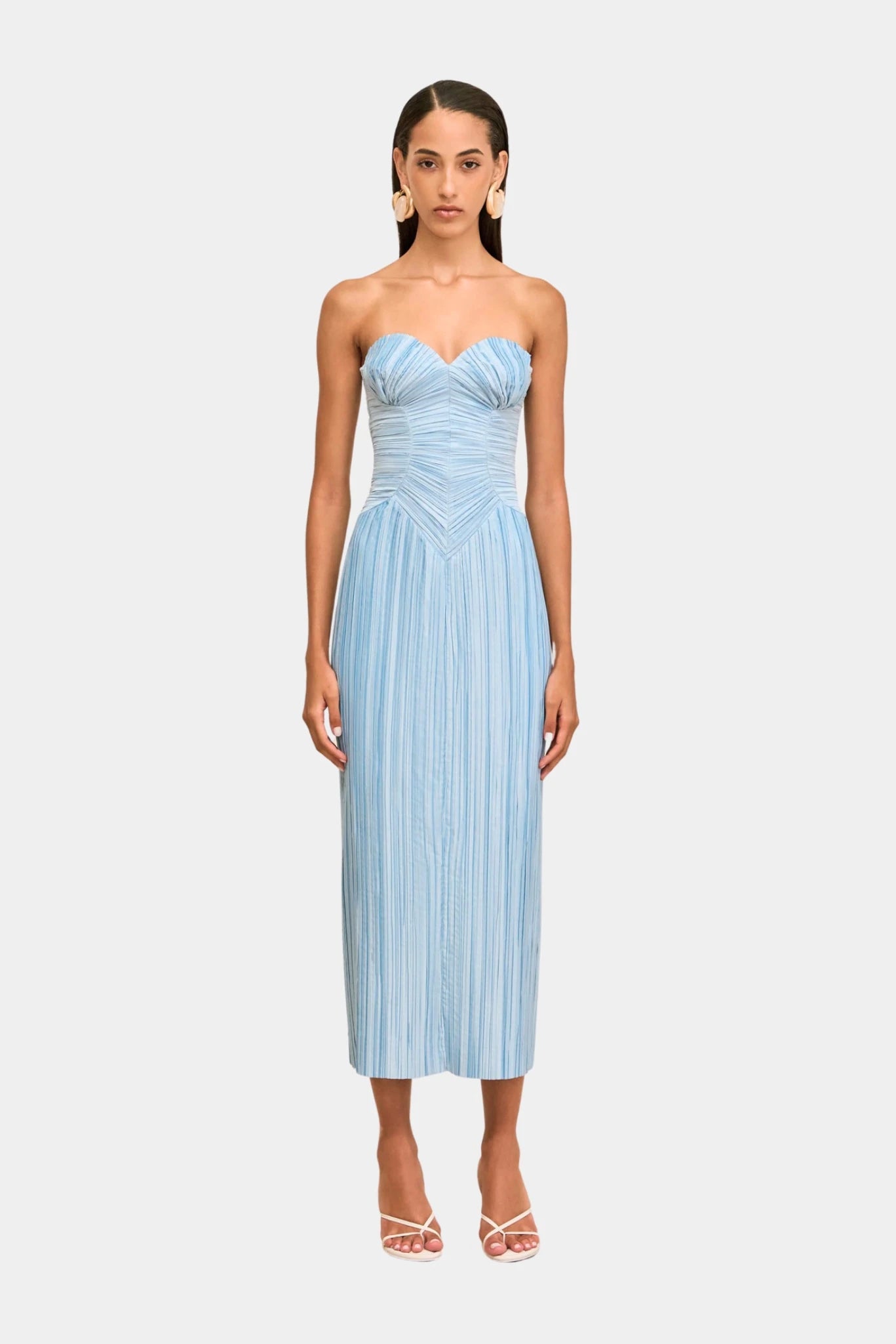 Vestido midi azul claro Cult Gaia com busto estruturado e acabamento plissado