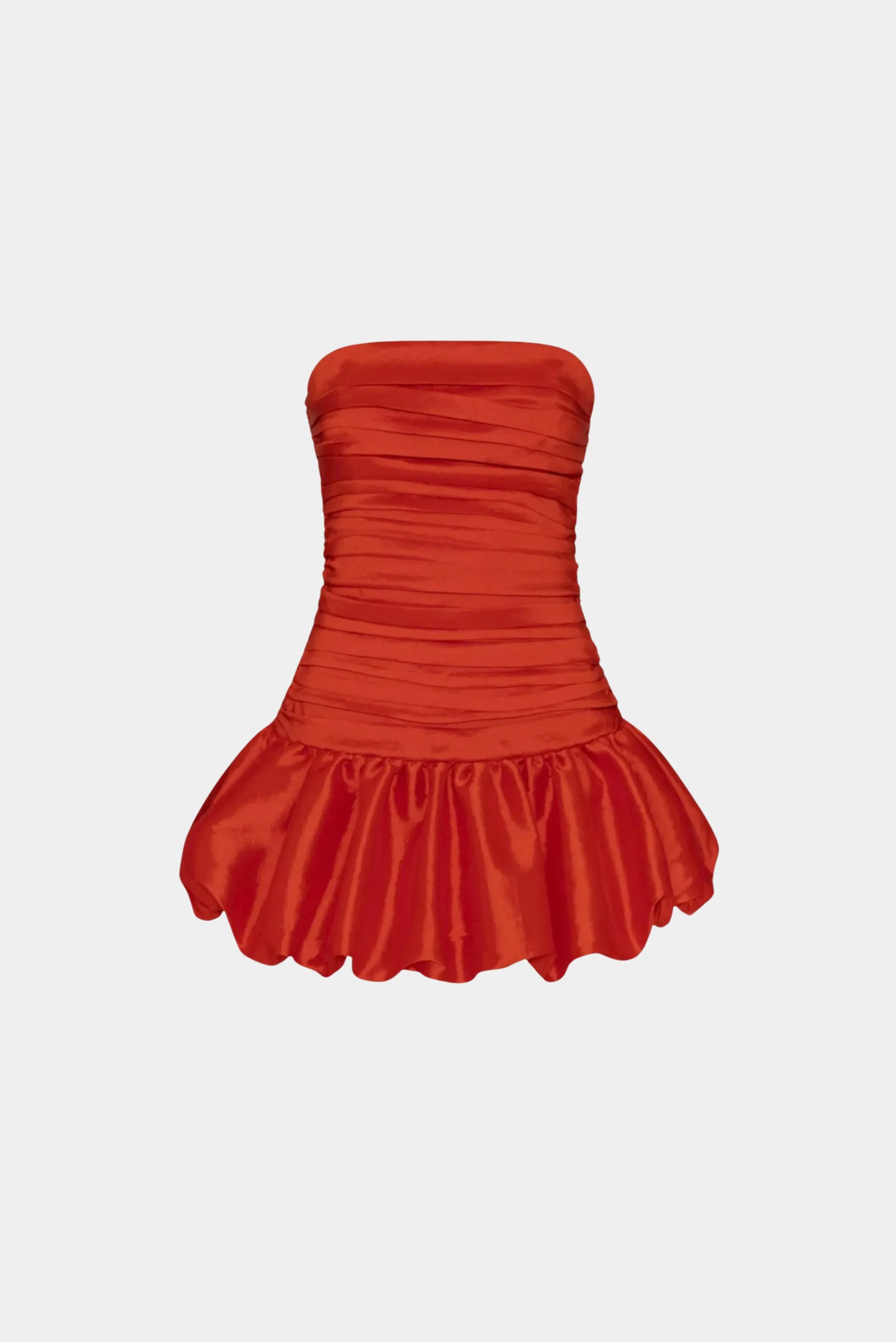 Vestido curto balonê vermelho tomara que caia com corpo drapeado e saia volumosa