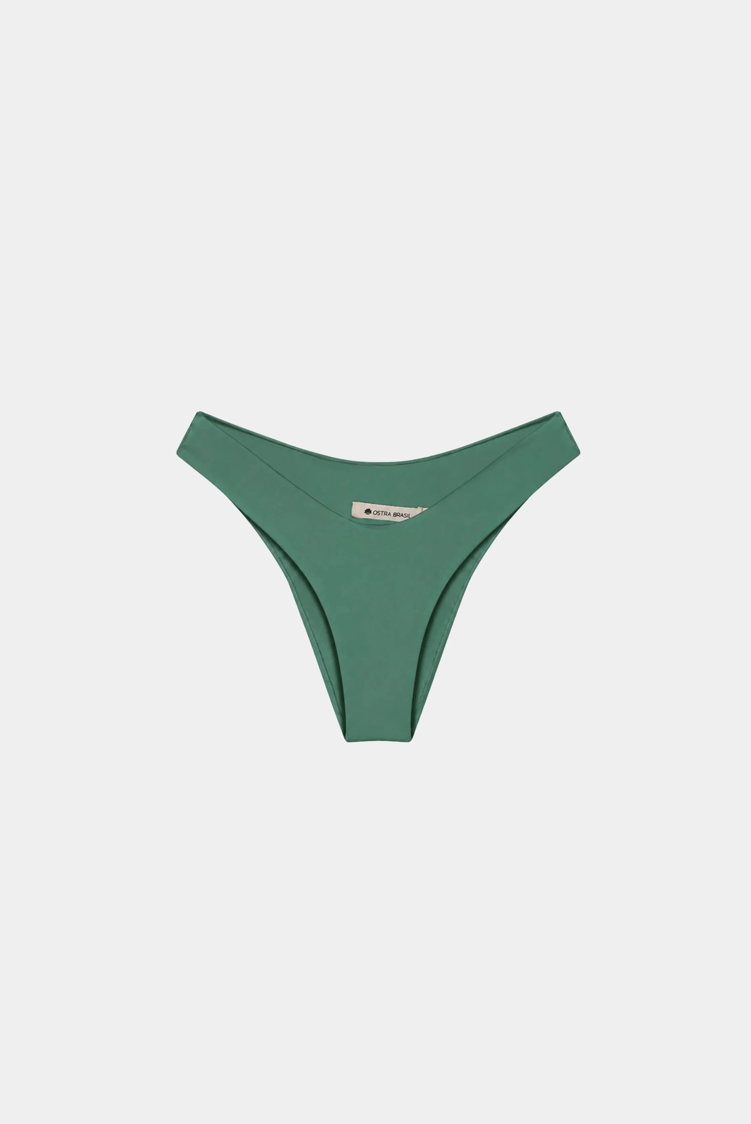 Tanga asa delta verde Ostra de cintura alta e modelagem cavada em fundo branco.