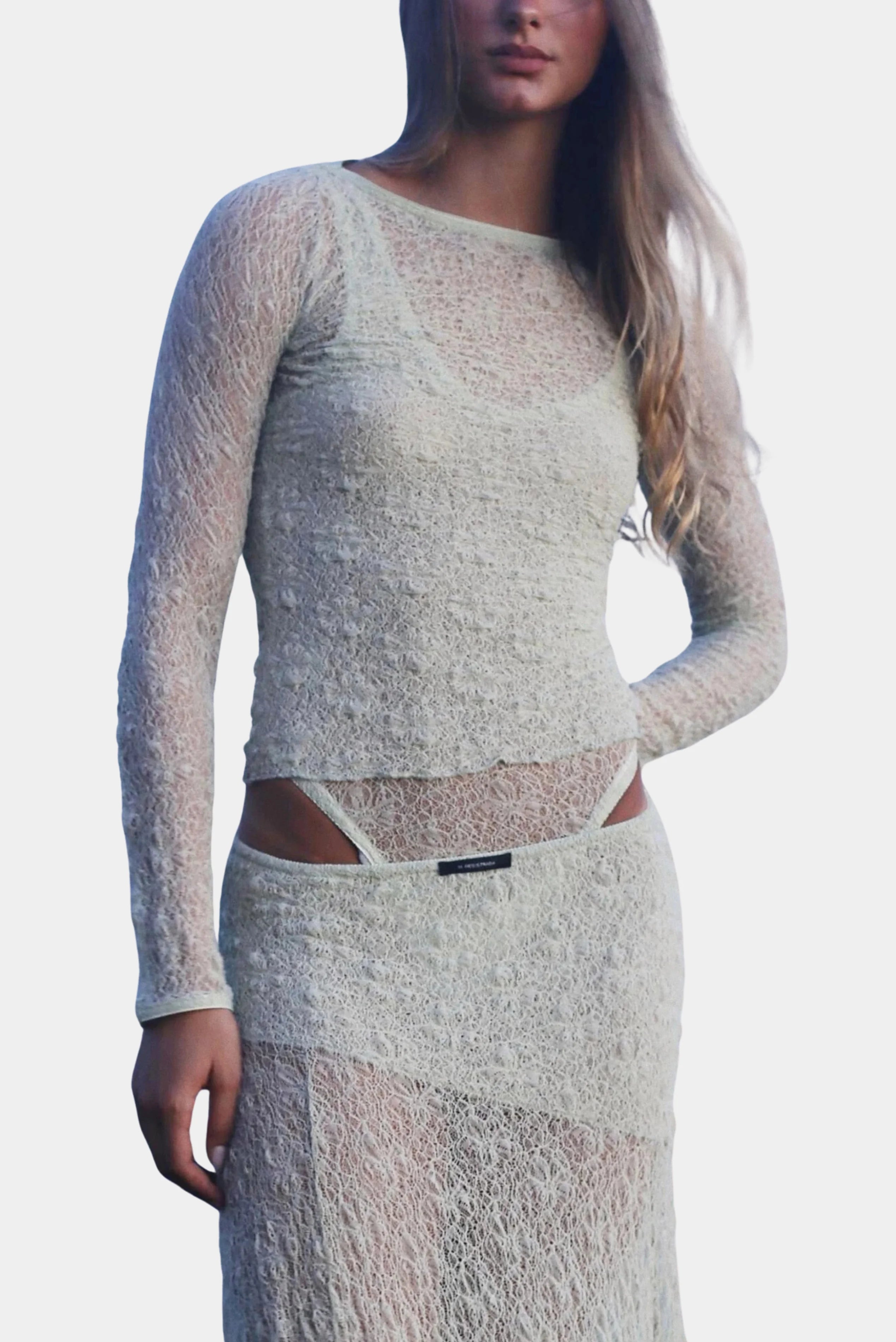 Blusa em Renda Manga Longa Lexy
