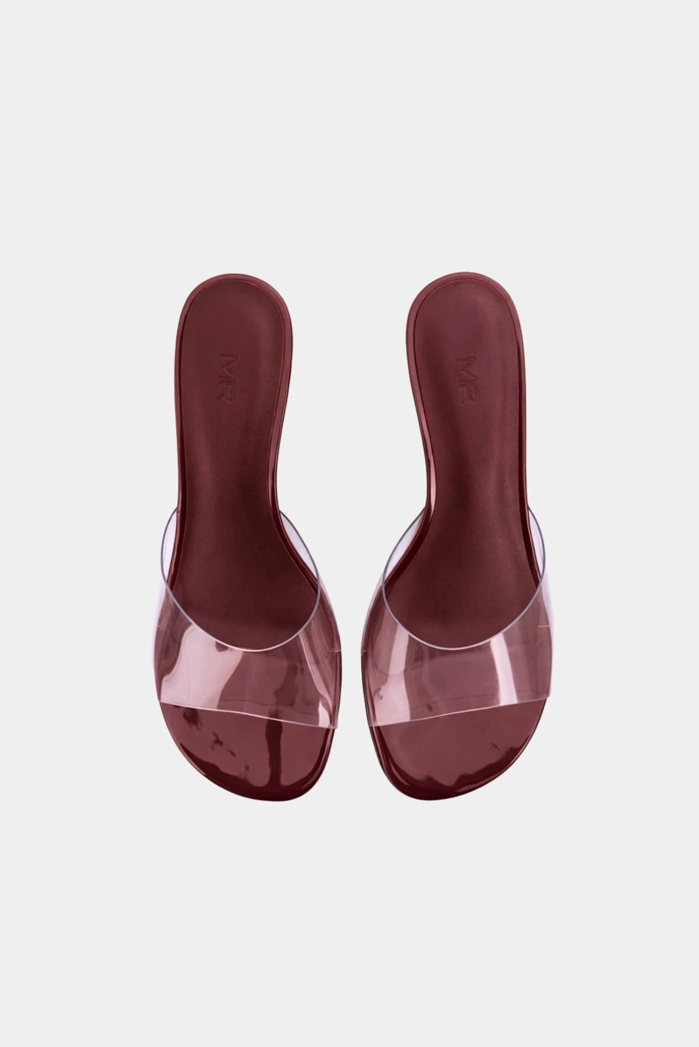 Par de sandálias vinho com tira transparente e design minimalista