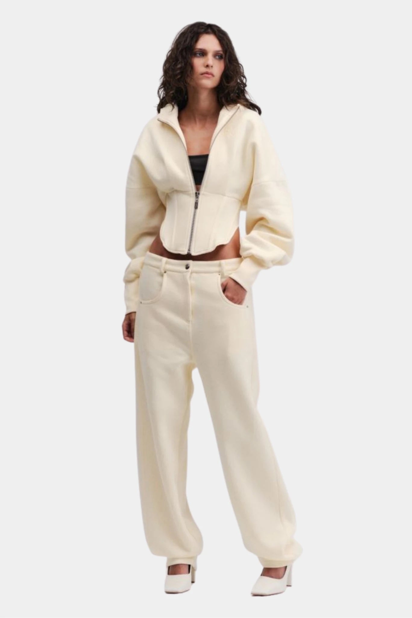 Moletom Corset Francesca off-white com capuz, zíper frontal e modelagem estruturada